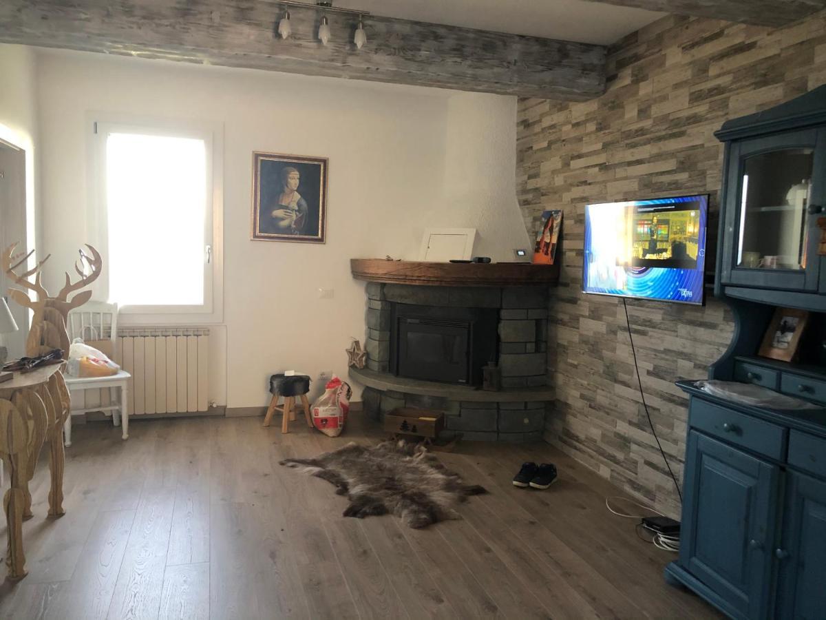 La Baita Nei Boschi Villa Serramazzoni ภายนอก รูปภาพ