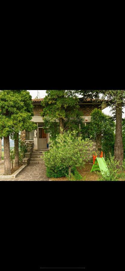 La Baita Nei Boschi Villa Serramazzoni ภายนอก รูปภาพ